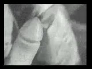 retro porn 1930 girl gives blowjob very old video